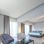 Pefkaki Boutique 호텔 루트라키