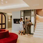 호텔 Pefkaki Boutique 루트라키