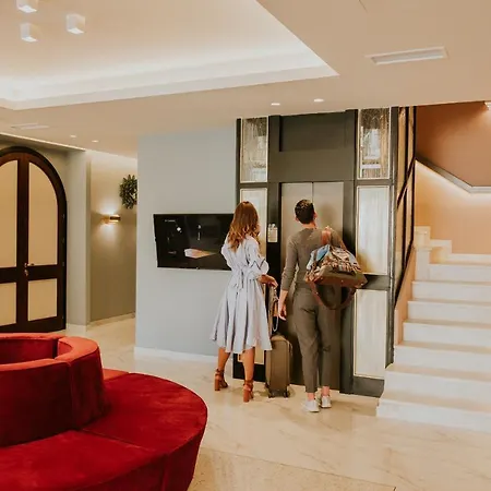 Hotel Pefkaki Boutique Loutráki