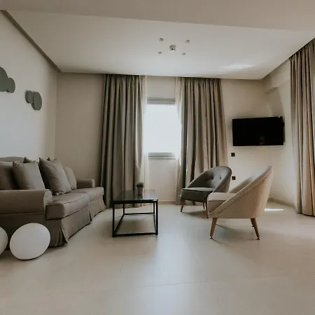 Pefkaki Boutique 4*