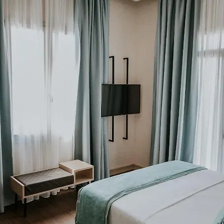 Pefkaki Boutique Loutráki