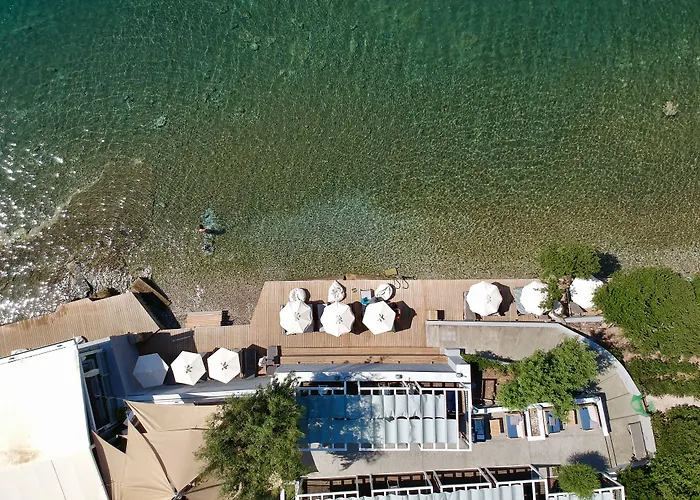 Ξενοδοχείο Pefkaki Boutique 4*