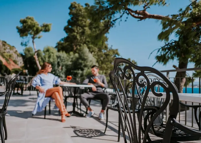 Ξενοδοχείο Pefkaki Boutique Λουτράκι