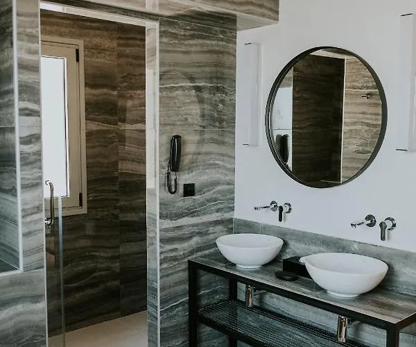 Hotel Pefkaki Boutique Loutráki