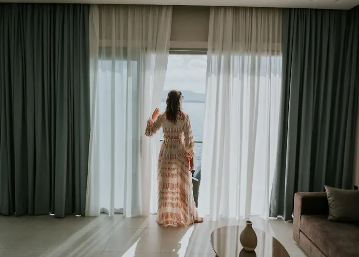 Pefkaki Boutique 4* Loutráki