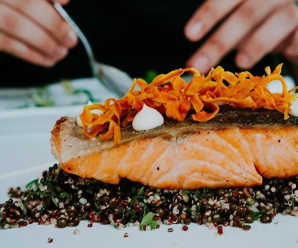 Pefkaki Boutique Loutraki (Corinthia)